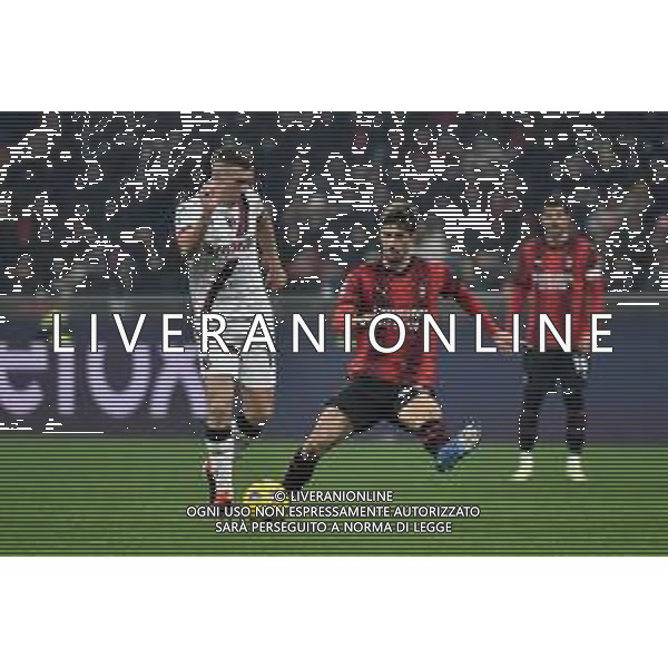Milan vs Bologna nella foto Lewis Ferguson (Bologna) e Matteo Gabbia (Milan) Milano 27-01-2024 Stadio Giuseppe Meazza - San Siro Campionato Serie A TIM - 22a giornata foto Roberto Garavaglia/Agenzia Aldo Liverani sas/AGENZIA ALDO LIVERANI SAS
