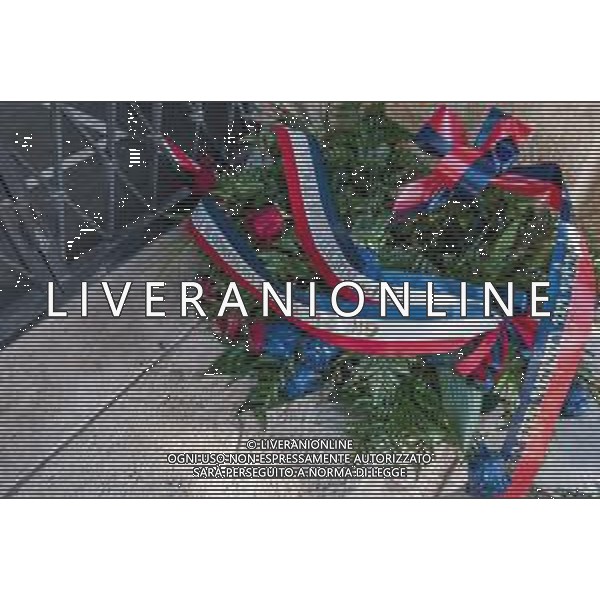 28-1-2024.Folla di persone, si recano ad omaggiare la tomba di Luigi Riva, noto calciatore del Cagliari calcio dello scudetto del 1969/1970, presso il ciimitero monumentale di Bonaria a Cagliari. Foto Salvatore Moi/Agenzia Aldo Liverani s.as. ©MOI SALVATORE/AGENZIA ALDO LIVERANI SAS
