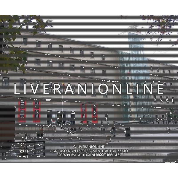 Madrid (spa) 2005 madrid cittˆ nella foto centro de arte reina sofia ph marco luzzani/ag aldo liverani s.a.s.