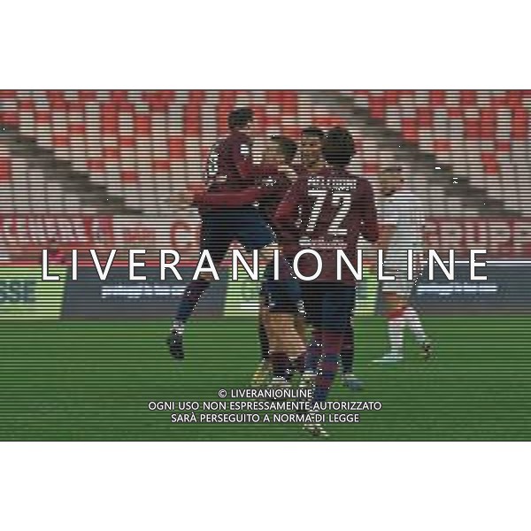 Riccardo Fiamozzi of Reggiana celebrates after scoring a goal with teammates during the Italian Serie B match SSC Bari vs AC Reggiana 1919 on January 27, 2024 at the San Nicola stadium in Bari, Italy. Photo by Emmanuele Mastrodonato/ag. Aldo Liverani sas