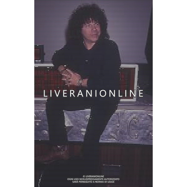 DIAP-RETROSPETTIVA RICCARDO COCCIANTE CANTANTE NELLA FOTO RICCARDO COCCIANTE NELL\'ANNO 1991 AL FESTIVAL DI SANREMO AG ALDO LIVERANI SAS 