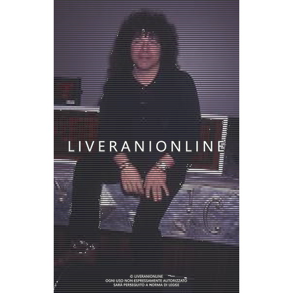 DIAP-RETROSPETTIVA RICCARDO COCCIANTE CANTANTE NELLA FOTO RICCARDO COCCIANTE NELL\'ANNO 1991 AL FESTIVAL DI SANREMO AG ALDO LIVERANI SAS 