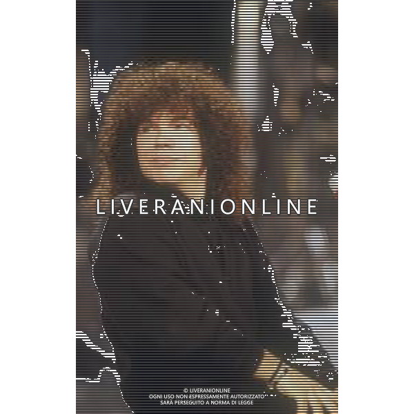 DIAP-RETROSPETTIVA RICCARDO COCCIANTE CANTANTE NELLA FOTO RICCARDO COCCIANTE NELL\'ANNO 1991 AL FESTIVAL DI SANREMO AG ALDO LIVERANI SAS 
