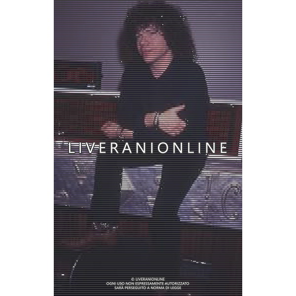 DIAP-RETROSPETTIVA RICCARDO COCCIANTE CANTANTE NELLA FOTO RICCARDO COCCIANTE NELL\'ANNO 1991 AL FESTIVAL DI SANREMO AG ALDO LIVERANI SAS 