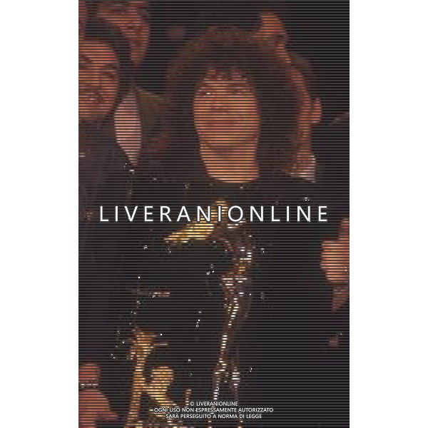 DIAP-RETROSPETTIVA RICCARDO COCCIANTE CANTANTE NELLA FOTO RICCARDO COCCIANTE NELL\'ANNO 1991 AL FESTIVAL DI SANREMO AG ALDO LIVERANI SAS 