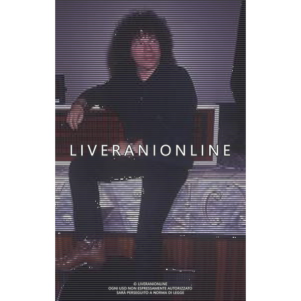 DIAP-RETROSPETTIVA RICCARDO COCCIANTE CANTANTE NELLA FOTO RICCARDO COCCIANTE NELL\'ANNO 1991 AL FESTIVAL DI SANREMO AG ALDO LIVERANI SAS 