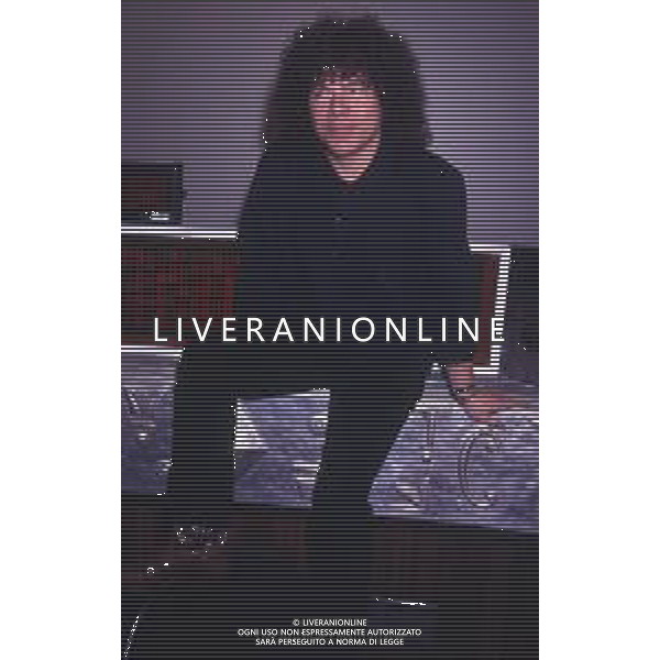 DIAP-RETROSPETTIVA RICCARDO COCCIANTE CANTANTE NELLA FOTO RICCARDO COCCIANTE NELL\'ANNO 1991 AL FESTIVAL DI SANREMO AG ALDO LIVERANI SAS 