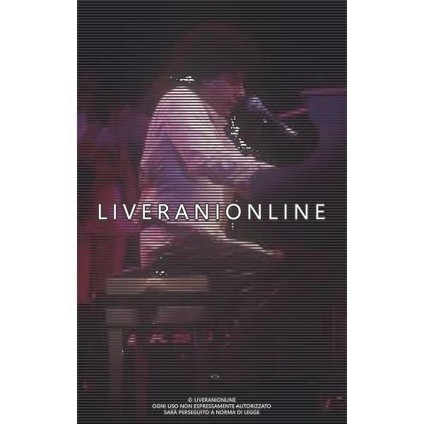 DIAP-RETROSPETTIVA RICCARDO COCCIANTE CANTANTE NELLA FOTO RICCARDO COCCIANTE  AG ALDO LIVERANI SAS