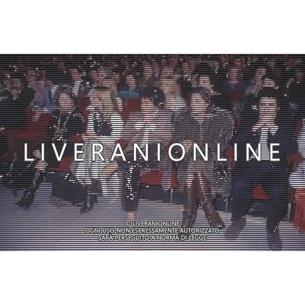 DIAP-RETROSPETTIVA RICCARDO COCCIANTE CANTANTE NELLA FOTO RICCARDO COCCIANTE  AG ALDO LIVERANI SAS