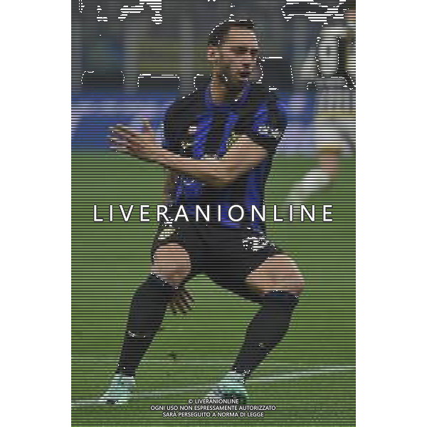 Inter vs Juventus nella foto Hakan Calhanoglu (Inter) Milano 04-02-2024 Stadio Giuseppe Meazza - San Siro Campionato Serie A TIM - 23a giornata foto Roberto Garavaglia/Agenzia Aldo Liverani sas