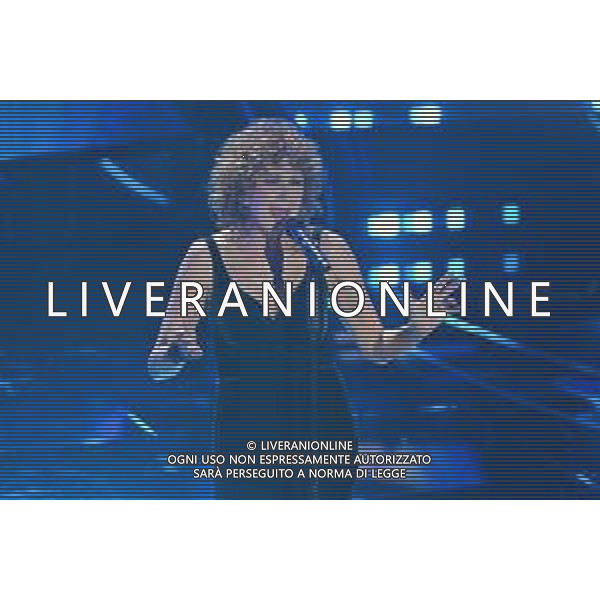 Festival Sanremo 2024 nella foto l\'esibizione di Fiorella Mannoia 74mo Festival della Canzone Italiana - Terza Serata Teatro Ariston - Sanremo (IM) 08-02-2024 foto Roberto Garavaglia/agenzia Aldo Liverani sas/AGENZIA ALDO LIVERANI SAS