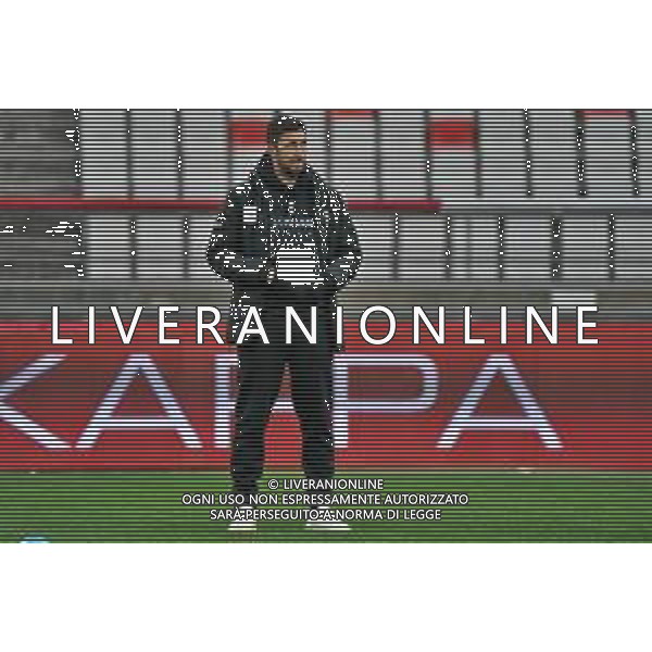 coach Emiliano Bonazzoli of Calcio Lecco 1912 during the Italian Serie B match SSC Bari vs Calcio Lecco 1912 on February 10, 2024 at the San Nicola stadium in Bari, Italy. Photo by Emmanuele Mastrodonato/ag. Aldo Liverani sas/AGENZIA ALDO LIVERANI SAS