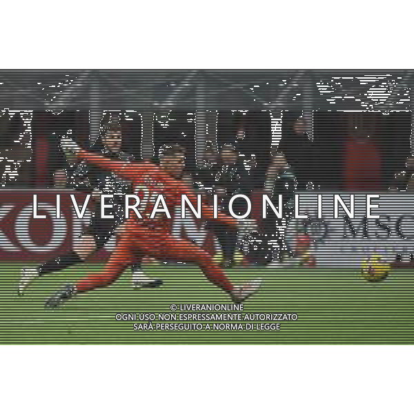 Milan vs Napoli nella foto Theo Hernandez (Milan) segna il gol dell\'1 a 0 Milano 11-02-2024 Stadio Giuseppe Meazza - San Siro Campionato Serie A TIM - 24a giornata foto Roberto Garavaglia/Agenzia Aldo Liverani sas/AGENZIA ALDO LIVERANI SAS