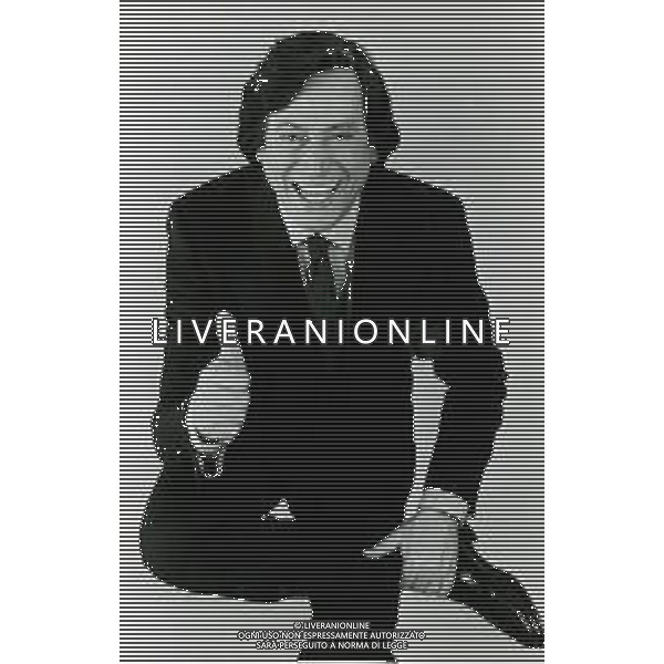 GUIDO ANGELI PRESENTATORE TELEVISIVO © AG. ALDO LIVERANI SAS RETROSPETTIVE