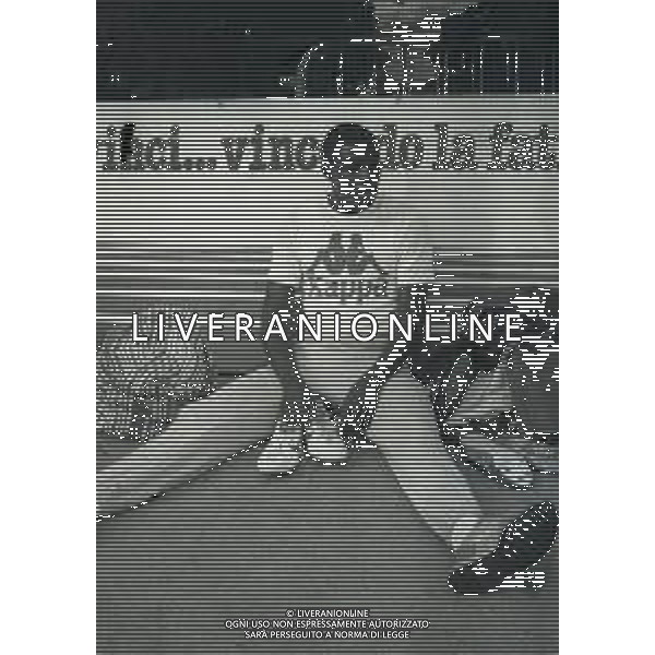 NEG-RETROSPETTIVA CARL LEWIS ATLETICA NELLA FOTO CARL LEWIS A MILANO NELL\'ANNO 1981 AG ALDO LIVERANI SAS