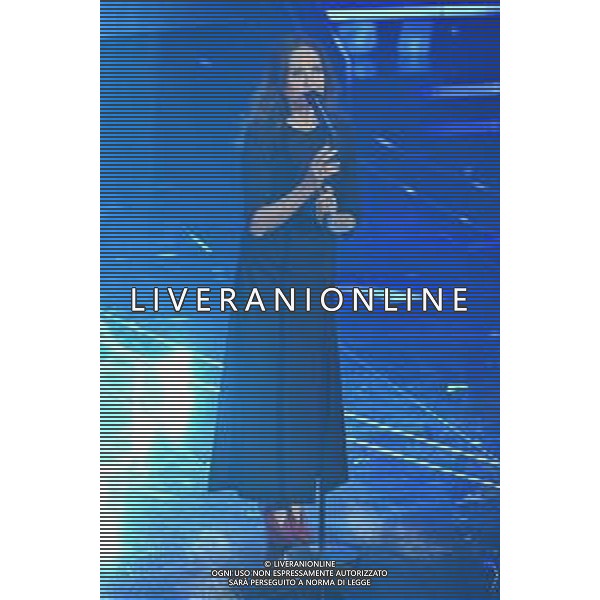 Festival Sanremo 2024 nella foto l\'esibizione di Gigliola Cinquetti 74mo Festival della Canzone Italiana - Quinta Serata Teatro Ariston - Sanremo (IM) 10-02-2024 foto Roberto Garavaglia/agenzia Aldo Liverani sas/AGENZIA ALDO LIVERANI SAS