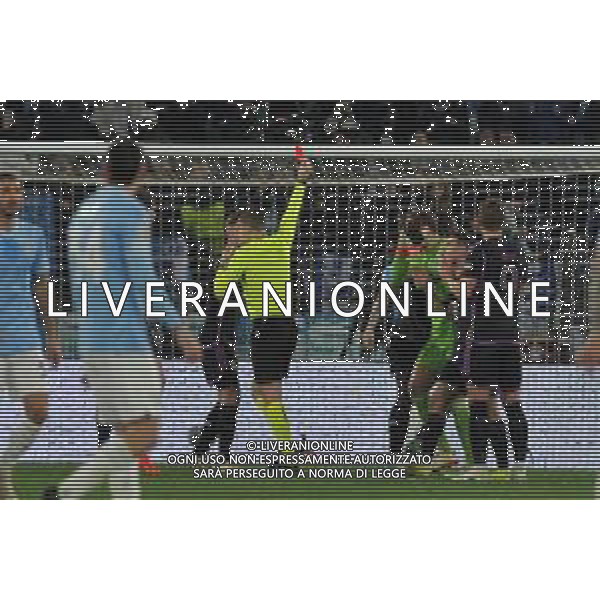 Lazio vs Bayern Monaco - Champions League - Ottavi di finale - Stadio Olimpico - Roma 14-02-2024 nella foto arbitro Letexier espelle Upamecano ©Federico Gaetano/AGENZIA ALDO LIVERANI SAS