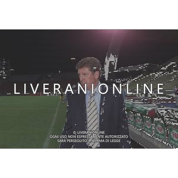 DIG-RETROSPETTIVA ROY HODGSON ALLENATORE UDINESE CALCIO NELLA FOTO ROY HODGSON ALLENATORE UDINESE CALCIO NELL\'ANNO 2001 AG ALDO LIVERANI SAS