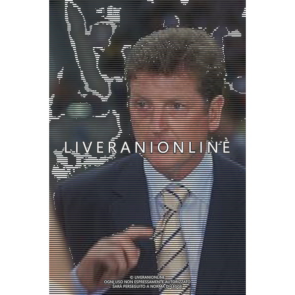 DIG-RETROSPETTIVA ROY HODGSON ALLENATORE UDINESE CALCIO NELLA FOTO ROY HODGSON ALLENATORE UDINESE CALCIO NELL\'ANNO 2001 AG ALDO LIVERANI SAS