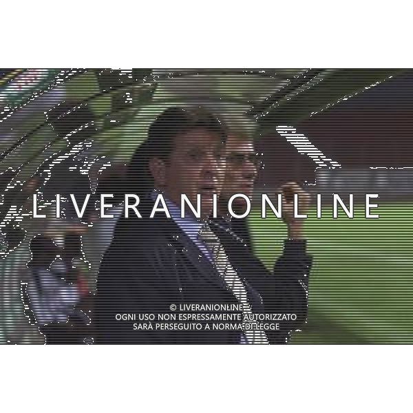 DIG-RETROSPETTIVA ROY HODGSON ALLENATORE UDINESE CALCIO NELLA FOTO ROY HODGSON ALLENATORE UDINESE CALCIO NELL\'ANNO 2001 AG ALDO LIVERANI SAS