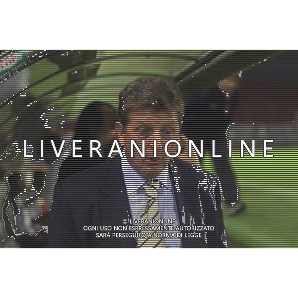 DIG-RETROSPETTIVA ROY HODGSON ALLENATORE UDINESE CALCIO NELLA FOTO ROY HODGSON ALLENATORE UDINESE CALCIO NELL\'ANNO 2001 AG ALDO LIVERANI SAS