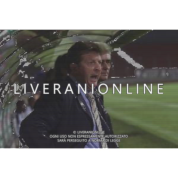 DIG-RETROSPETTIVA ROY HODGSON ALLENATORE UDINESE CALCIO NELLA FOTO ROY HODGSON ALLENATORE UDINESE CALCIO NELL\'ANNO 2001 AG ALDO LIVERANI SAS
