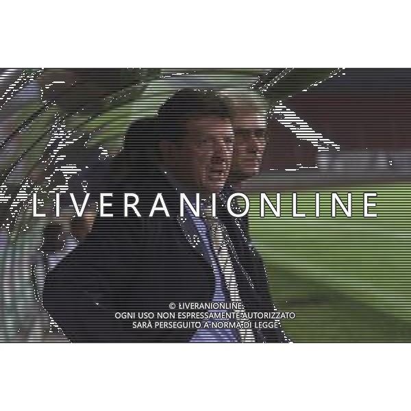 DIG-RETROSPETTIVA ROY HODGSON ALLENATORE UDINESE CALCIO NELLA FOTO ROY HODGSON ALLENATORE UDINESE CALCIO NELL\'ANNO 2001 AG ALDO LIVERANI SAS