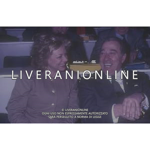 DIAP-RETROSPETTIVA BIAGIO AGNES GIORNALISTA E DIRIGENTE D\'AZIENDA NELLA FOTO BIAGIO AGNES NELL\'ANNO 1987 CON SANDRA MILO AG ALDO LIVERANI SAS