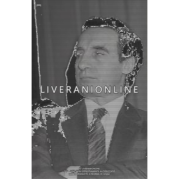 NEG- RETROSPETTIVA PAOLO PILLITTERI SINDACO DI MILANO E POLITICO PARTITO SOCIALISTA ITALIANO NELLA FOTO PAOLO PILLITTERI SINDACO DI MILANO A MLANO NELL\'ANNO 1988 A MILANO AG ALDO LIVERANI SAS 
