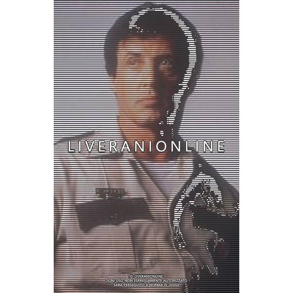 DIAP-RETROSPETTIVA SILVESTER STALLONE ATTORE NELLA FOTO SILVESTER STALLONE NEL FILM“COP LAND“ NELL\'ANNO 1997 AG ALDO LIVERANI SAS  