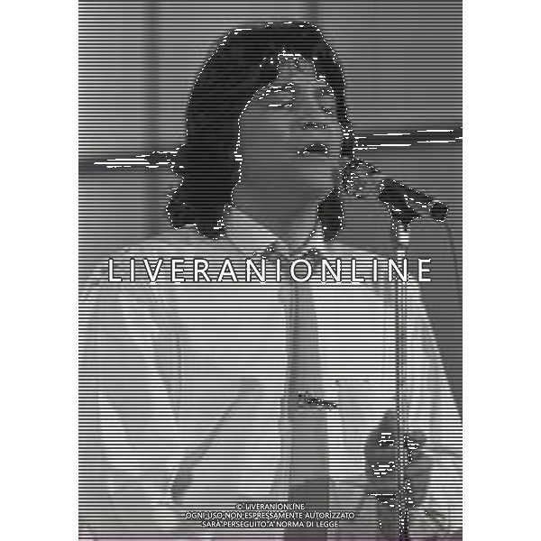 NEG-RETROSPETTIVA DRUPI CANTANTE NELLA FOTO DRUPI AL FESTIVAL DI SANREMO NELL\'ANNO 1984 AG ALDO LIVERANI SAS 