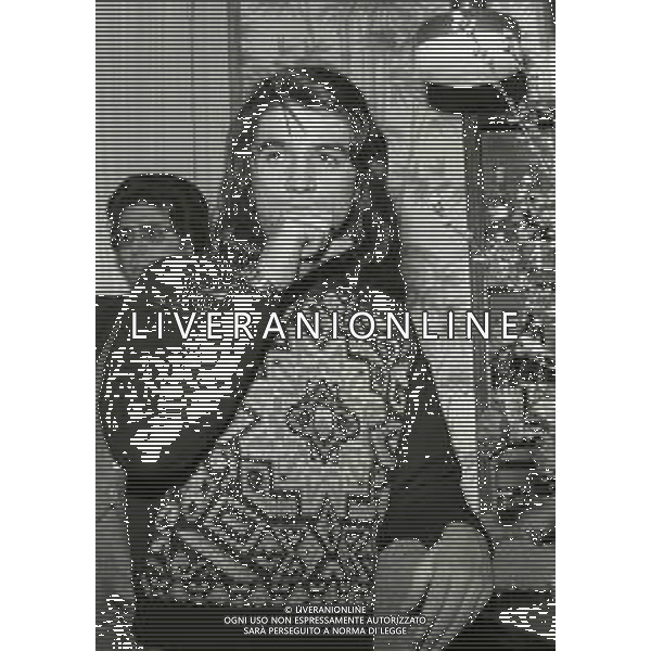NEG-RETROSPETTIVA DRUPI CANTANTE NELLA FOTO DRUPI NELL\'ANNO 1976 AL FESTIVAL DI SANREMO AG ALDO LIVERANI SAS  
