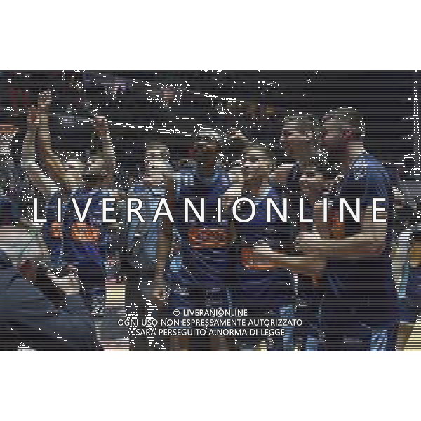Torino 17.02.2024 Inalpi Arena Unahotels Reggio Emilia vs Generazione Vincente Napoli Basket Final Eight Coppa Italia 2024 Semifinale Nella foto: festa napoli a fine gara ©Viganti/AGENZIA ALDO LIVERANI SAS