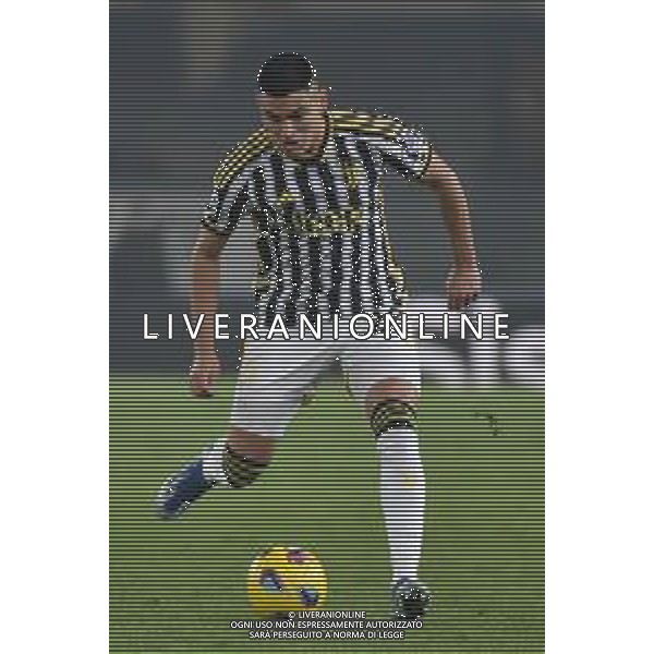 Hellas Verona vs Juventus nella foto Carlos Alcaraz (Juventus) Verona 17-02-2024 Stadio Marcantonio Bentegodi Campionato Serie A TIM - 25a giornata foto Roberto Garavaglia/Agenzia Aldo Liverani sas