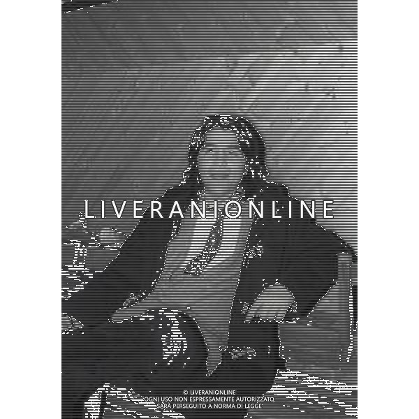 NEG-RETROSPETTIVA DRUPI CANTANTE NELLA FOTO DRUPI A MILANO NELL\'ANNO 1982 AG ALDO LIVERANI SAS