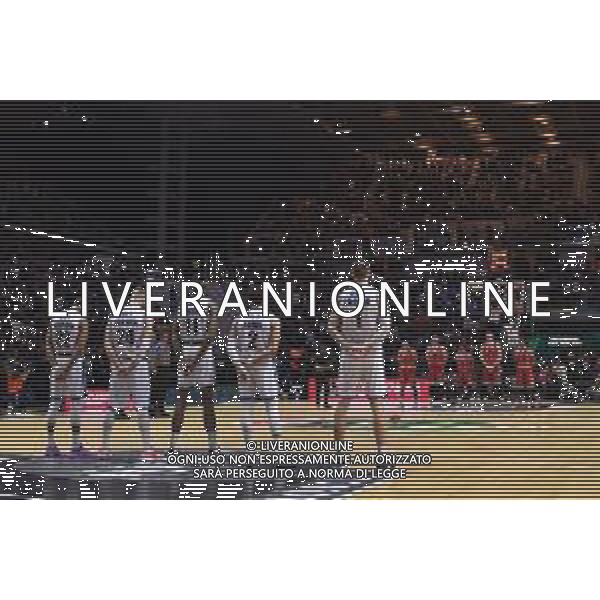 Torino 18.02.2024 Inalpi Arena EA7 Emporio Armani Milano vs Generazione Vincente Napoli Basket Final Eight Coppa Italia 2024 Finale Nella foto: minuto di silenzio pe rl evittime di firenze ©Viganti/AGENZIA ALDO LIVERANI SAS