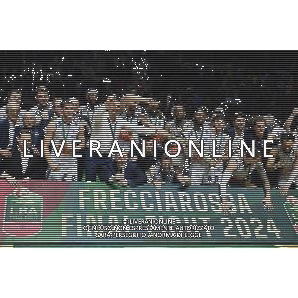 Torino 18.02.2024 Inalpi Arena EA7 Emporio Armani Milano vs Generazione Vincente Napoli Basket Final Eight Coppa Italia 2024 Finale Nella foto: Il napoli vince la coppa italia di basket ©Viganti/AGENZIA ALDO LIVERANI SAS