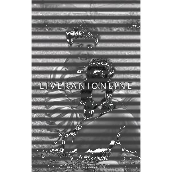 NEG-RETROSPETTIVA DONATELLA MILANI CANTANTE NELLA FOTO DONATELLA MILANI A SANREMO NELL\'ANNO 1983 AG ALDO LIVERANI SAS