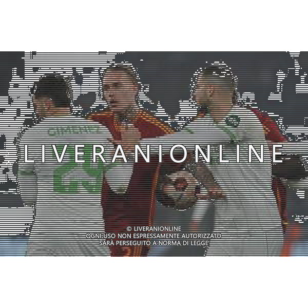 Roma vs Feyenoord - Europa League - Play Off - Stadio Olimpico - Roma 22-02-2024 nella foto Lite tra Karsdorp e Gimenez ©Federico Gaetano/AGENZIA ALDO LIVERANI SAS