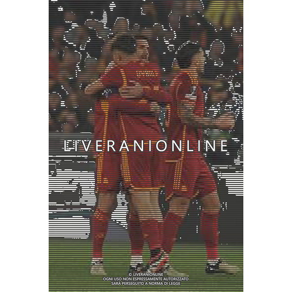 Roma vs Feyenoord - Europa League - Play Off - Stadio Olimpico - Roma 22-02-2024 nella foto Esultanza Roma dopo gol lorenzo pellegrini con paulo Dybala ©Federico Gaetano/AGENZIA ALDO LIVERANI SAS