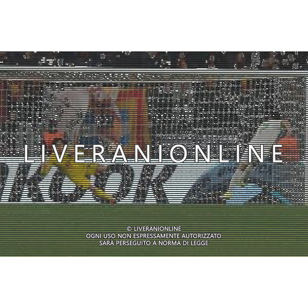 Roma vs Feyenoord - Europa League - Play Off - Stadio Olimpico - Roma 22-02-2024 nella foto Svilar para il rigore a Jahanbakhsh ©Federico Gaetano/AGENZIA ALDO LIVERANI SAS