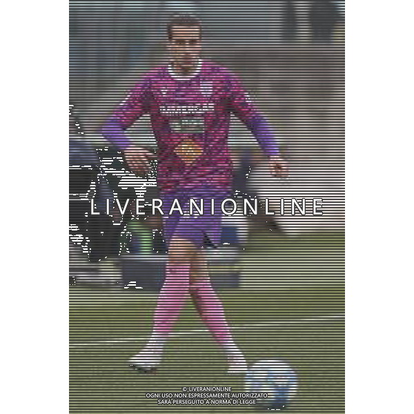 Edoardo Pieragnolo of AC Reggiana play the ball during Brescia FC vs AC Reggiana, 26° Serie BKT 2023-24 game at Mario Rigamonti stadium in Brescia, Italy, on February 24, 2024. (Photo by Davide Casentini) /AGENZIA ALDO LIVERANI SAS -BRESCIA - REGGIANA 26a Giornata Campionato Calcio Serie BKT 24.02.2024.
