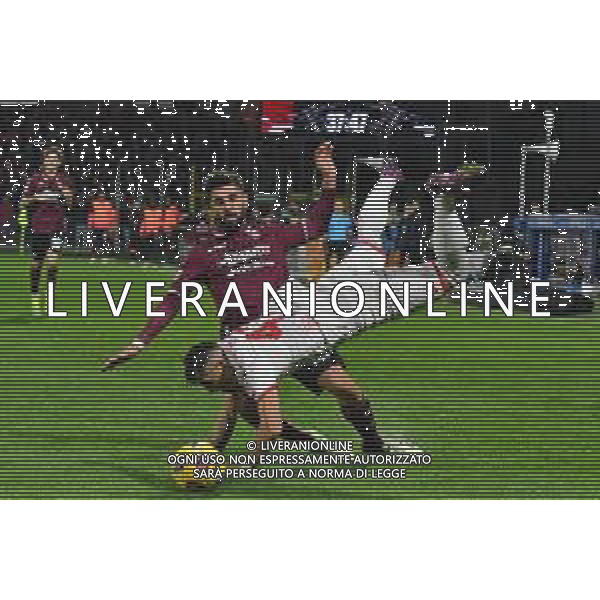 Seria A 2023-2024 Stadio Arechi Salerno Salernitana-Monza Nella foto: Triantafyllos Pasaridīs fallo su Dany Mota FOTO ANDREA ROSITO-AG ALDO LIVERANI SAS
