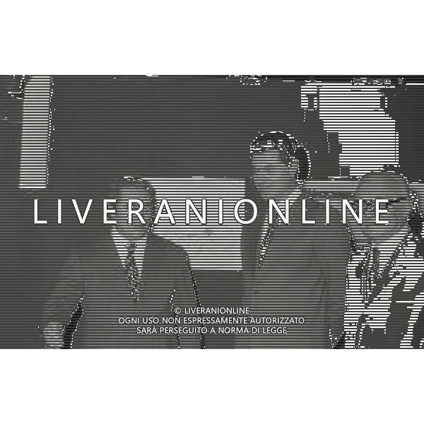 NEG-RETROSPETTIVA GIANNI BRERA GIORNALISTA E SCRITTORE NELLA FOTO GIANNI BRERA A MILANO ALLA PRESENTAZIONE DI UN MOSTRA NELL\'ANNO 1973 AG ALDO LIVERANI SAS