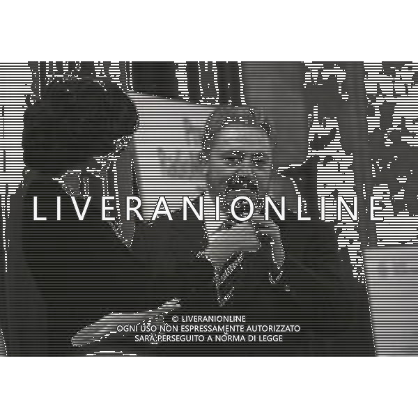 NEG-RETROSPETTIVA GIANNI BRERA GIORNALISTA E SCRITTORE NELLA FOTO GIANNI BRERA A MILANO NELL\'ANNO 1977 AG ALDO LIVERANI SAS 
