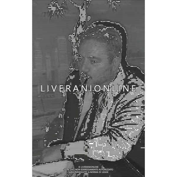 NEG-RETROSPETTIVA GIANNI BRERA GIORNALISTA E SCRITTORE NELLA FOTO GIANNI BRERA A MILANO AL CIRCOLO DELLA STAMPA NELL\'ANNO 1979 AG ALDO LIVERANI SAS  