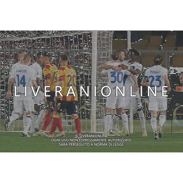 TVEM Stefan de Vrij of FC Inter celebrates after scoring a goal with teammates during the Italian soccer Serie A match Lecce vs Inter on February 25, 2024 at Via del Mare Stadium in Lecce, Italy. Photo by Emmanuele Mastrodonato/agenzia Liverani
