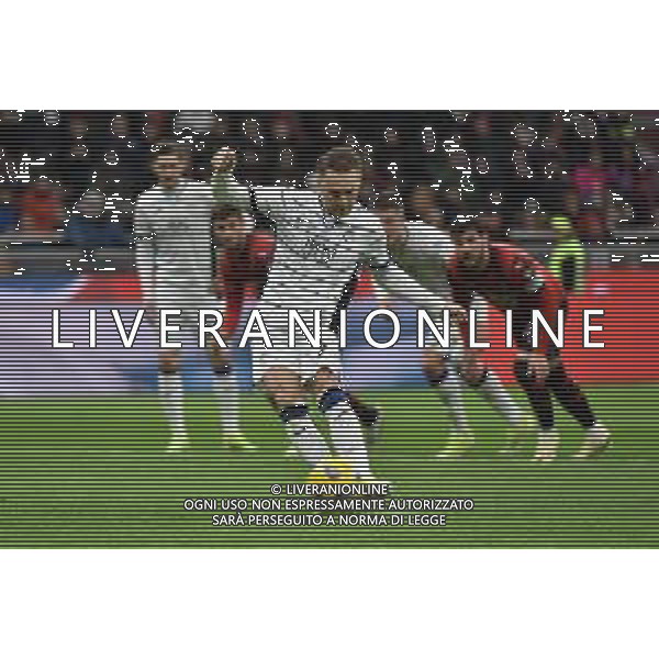 Milan vs Atalanta nella foto Teun Koopmeiners (Atalanta) segna il gol dell\'1 a 1 Milano 25-02-2024 Stadio Giuseppe Meazza - San Siro Campionato Serie A TIM - 26a giornata foto Roberto Garavaglia/Agenzia Aldo Liverani sas/AGENZIA ALDO LIVERANI SAS