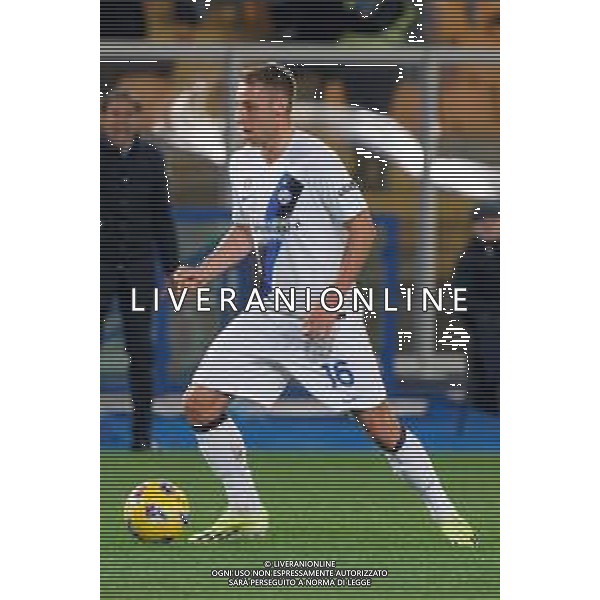 TVEM Davide Frattesi of FC Inter during the Italian soccer Serie A match Lecce vs Inter on February 25, 2024 at Via del Mare Stadium in Lecce, Italy. Photo by Emmanuele Mastrodonato/agenzia Liverani