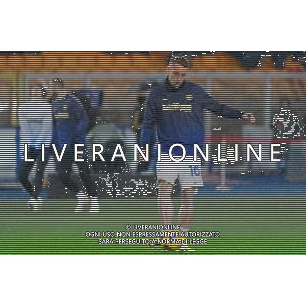 TVEM Davide Frattesi of FC Inter warms up during the Italian soccer Serie A match Lecce vs Inter on February 25, 2024 at Via del Mare Stadium in Lecce, Italy. Photo by Emmanuele Mastrodonato/agenzia Liverani